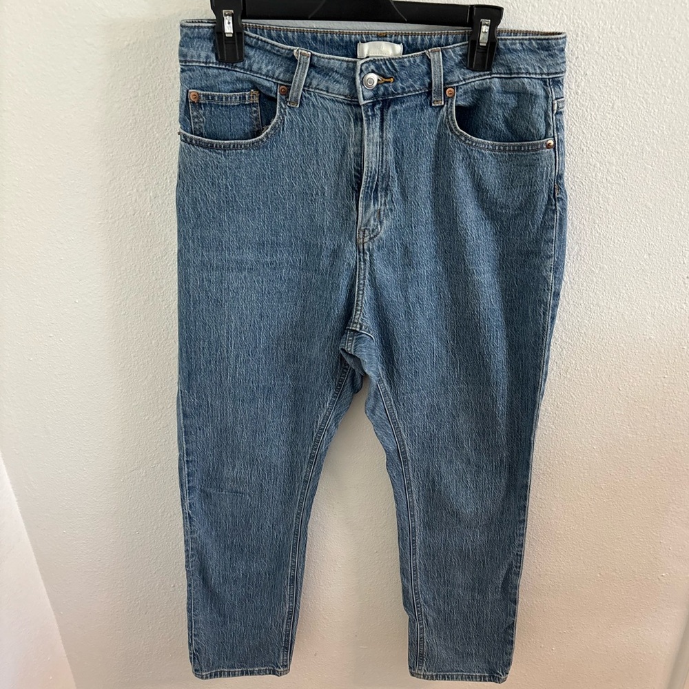 H&M medium wash straight jeans